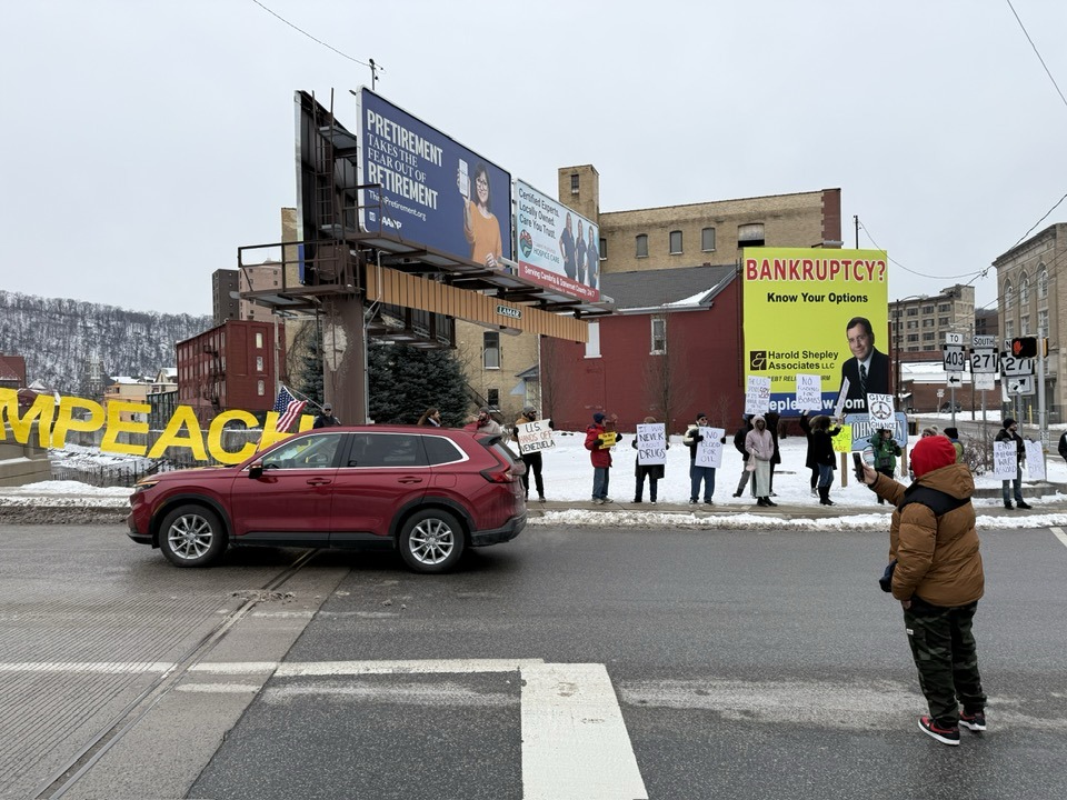 Venezuela in Turmoil: Trump’s Move Sparks Debate at Johnstown Rally